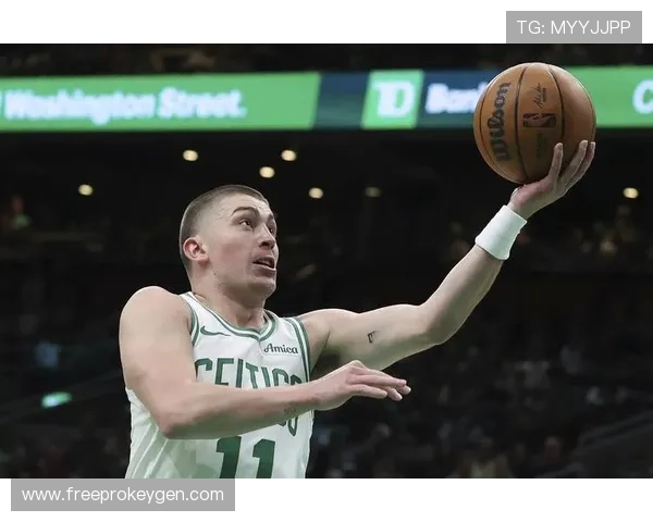 佩顿·普里查德无球跑动提升投篮选择率 拉开球队进攻空间