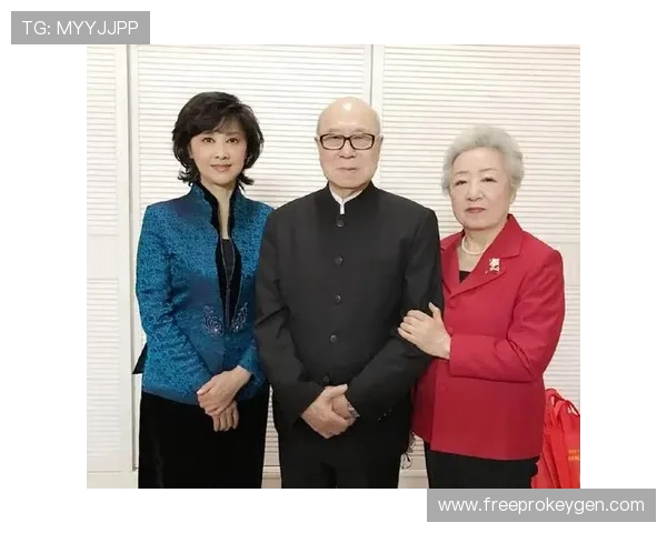 朱琳居然把训练服都穿成高级时装了？这反差有点绝了！