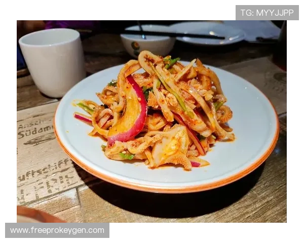 王濛赛场上冷若冰霜，下馆子点菜却像个吃货小女生